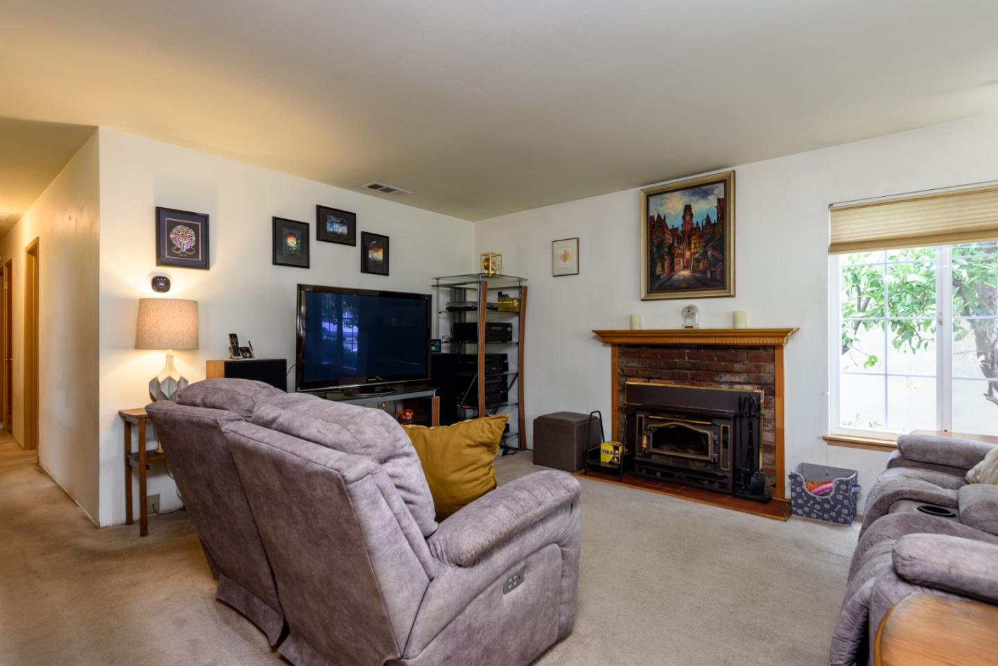 915 Dorian CT