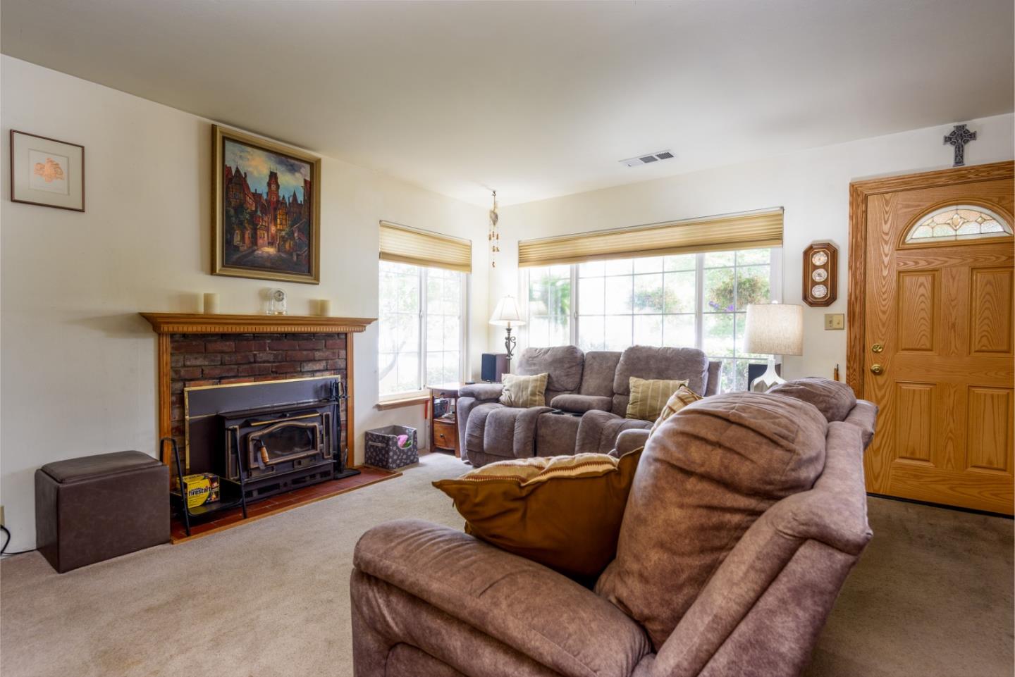 915 Dorian CT