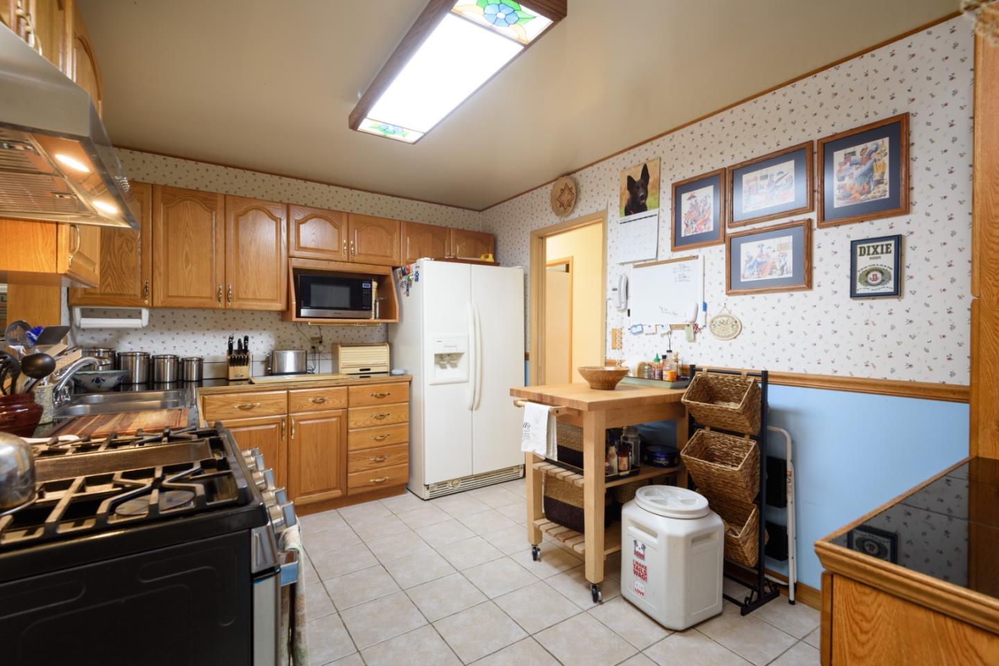 915 Dorian CT