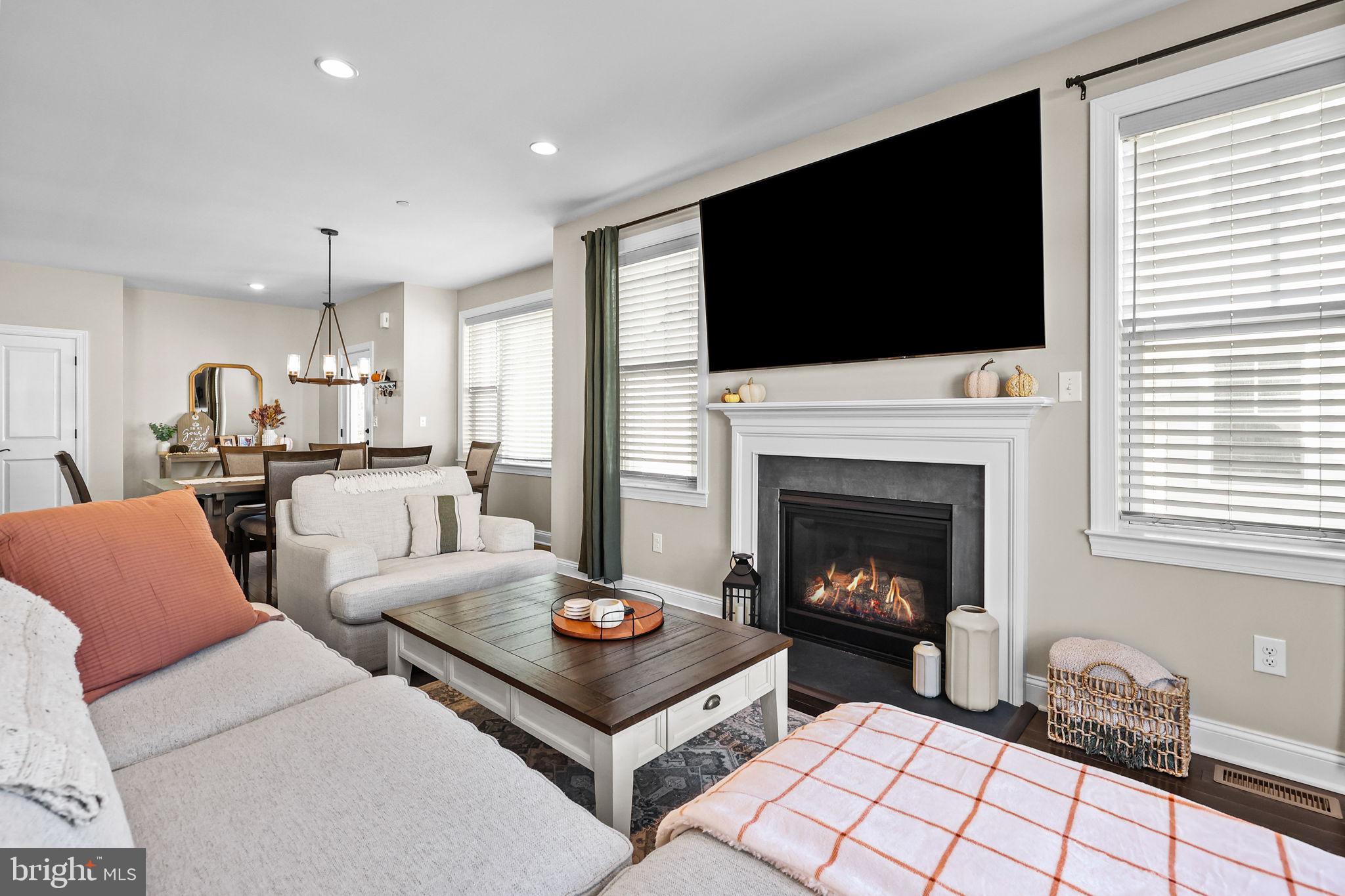 23 Spring Mill Rd