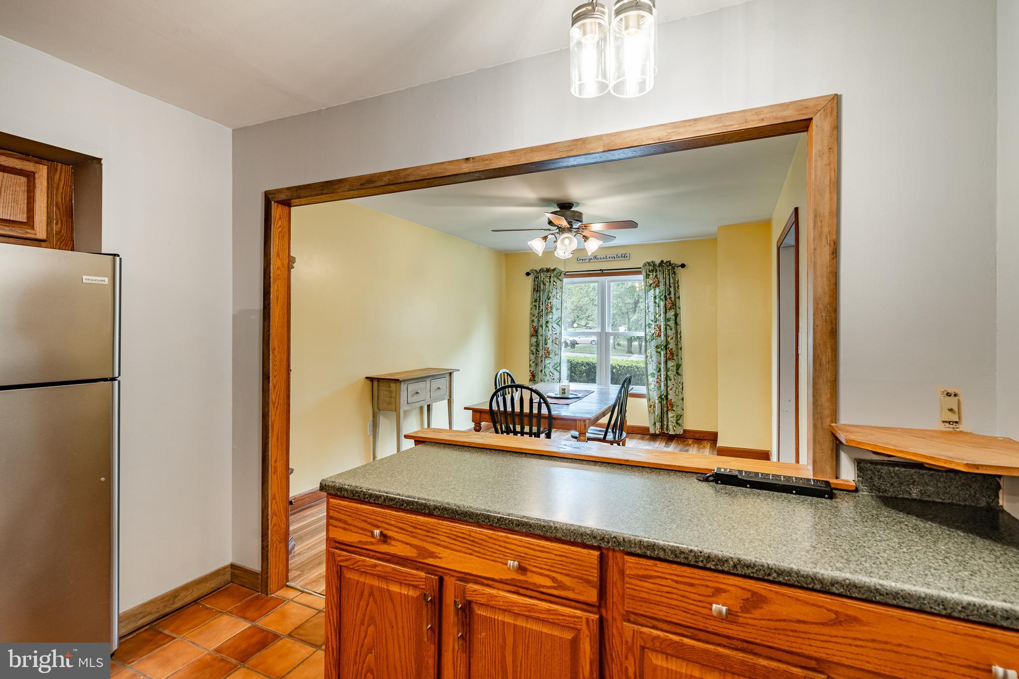 17 Bishop Dr