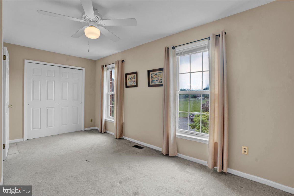 528 Greenwood Ct
