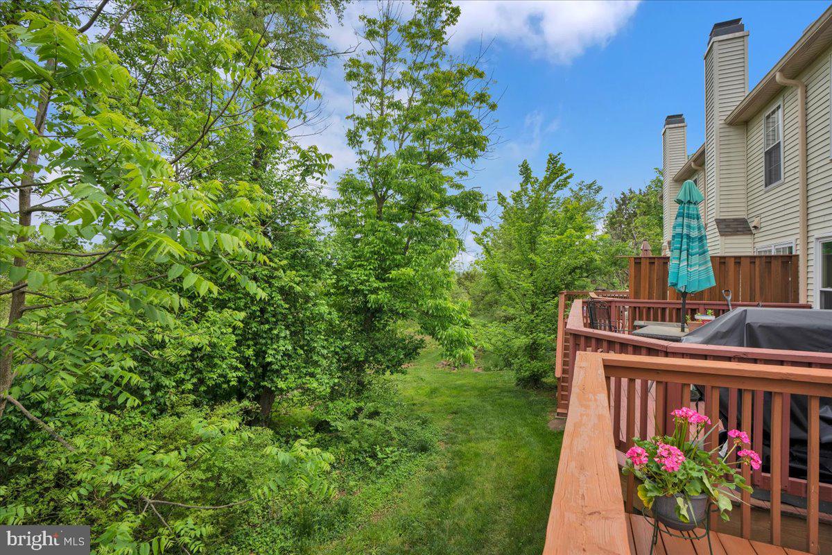 528 Greenwood Ct