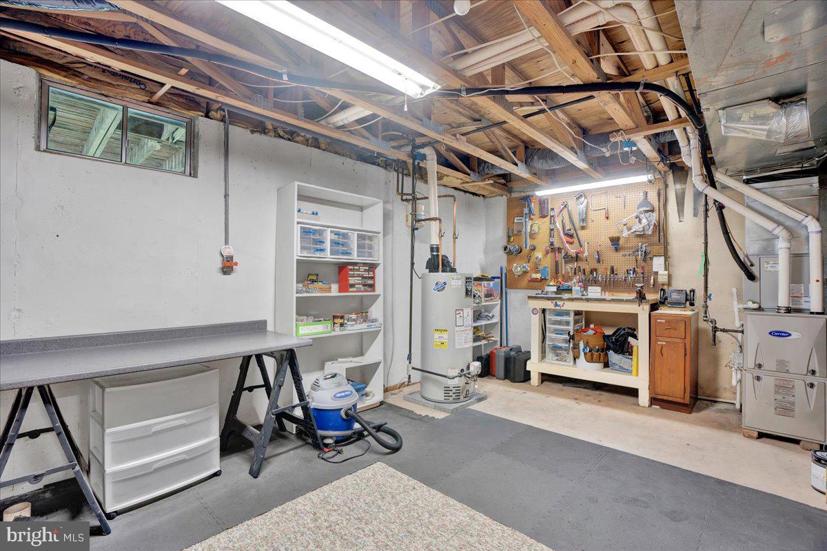 528 Greenwood Ct