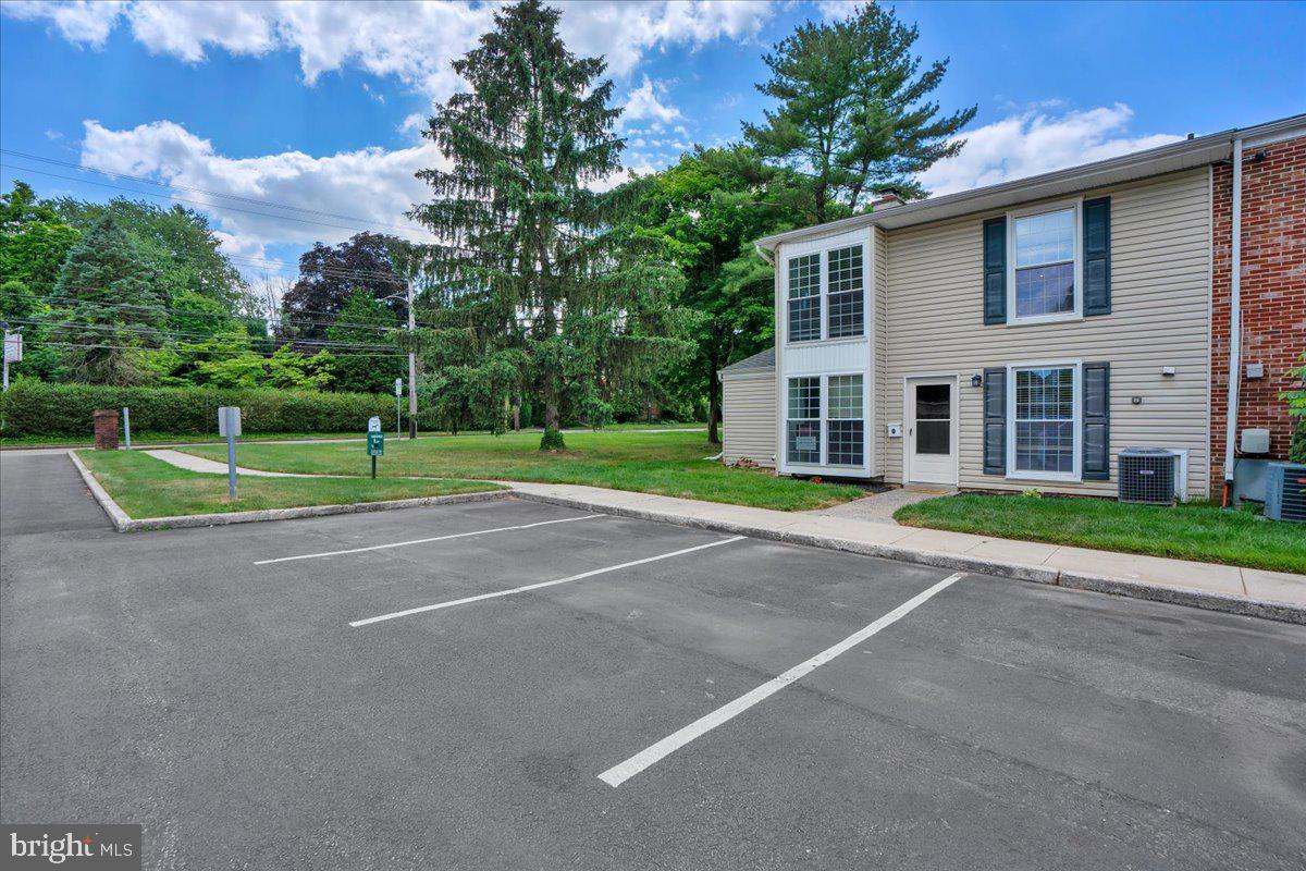 101 Middleton Pl