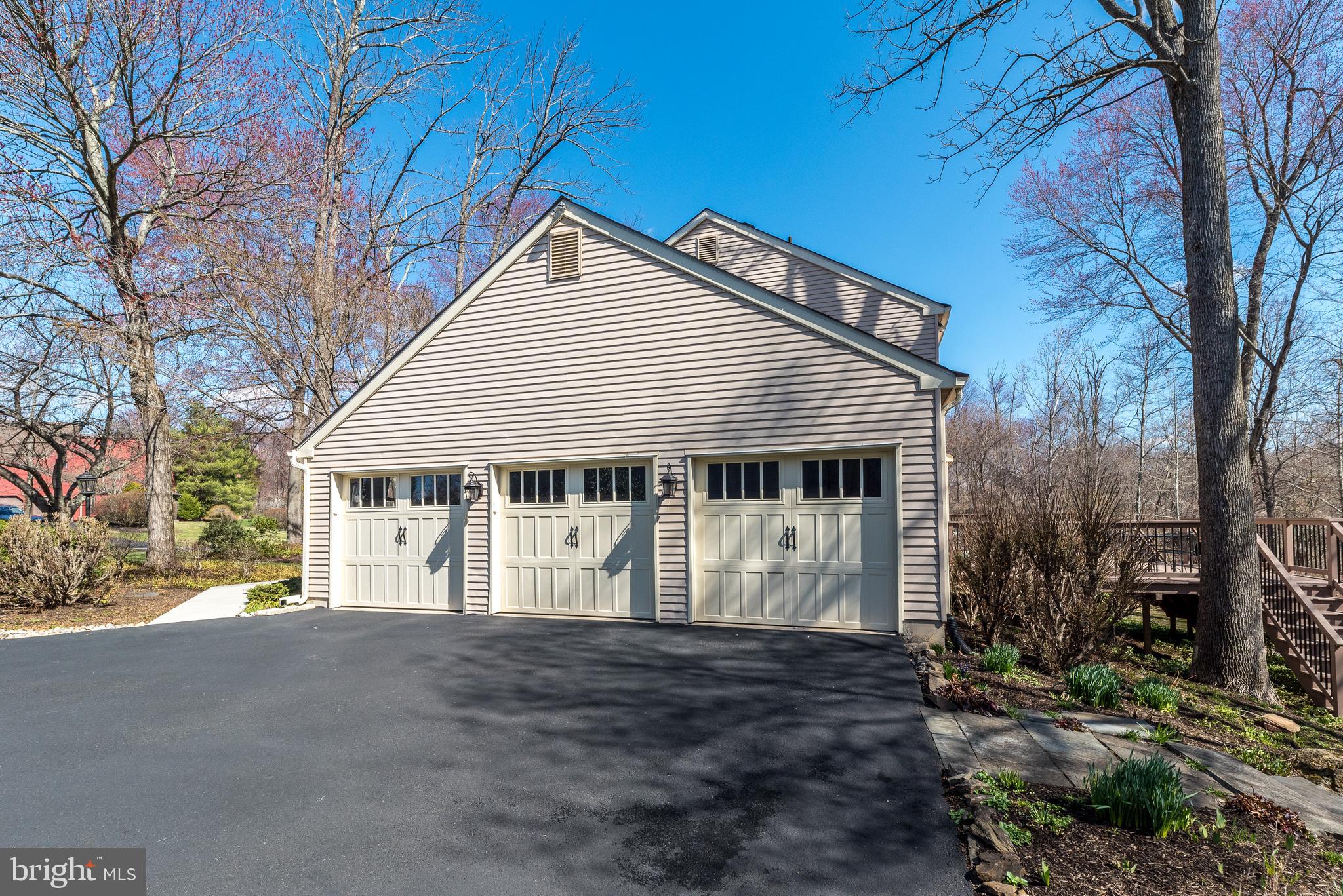 1443 Wynnemoor Way