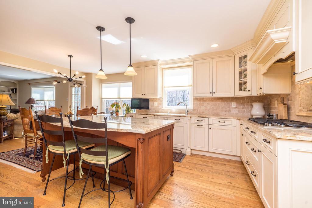 1443 Wynnemoor Way