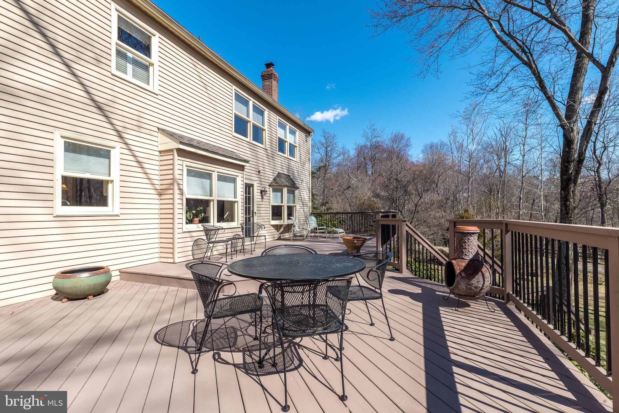 1443 Wynnemoor Way
