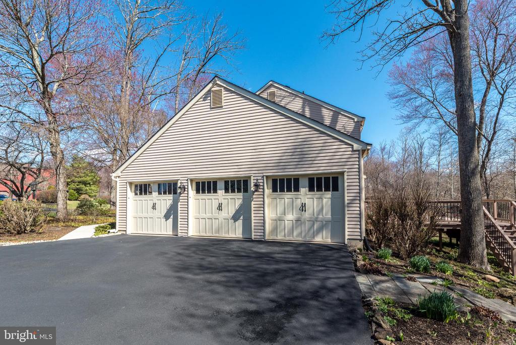 1443 Wynnemoor Way