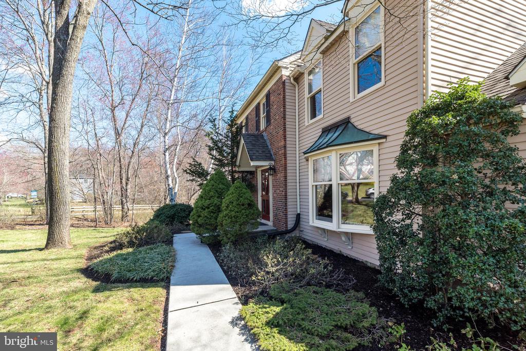 1443 Wynnemoor Way