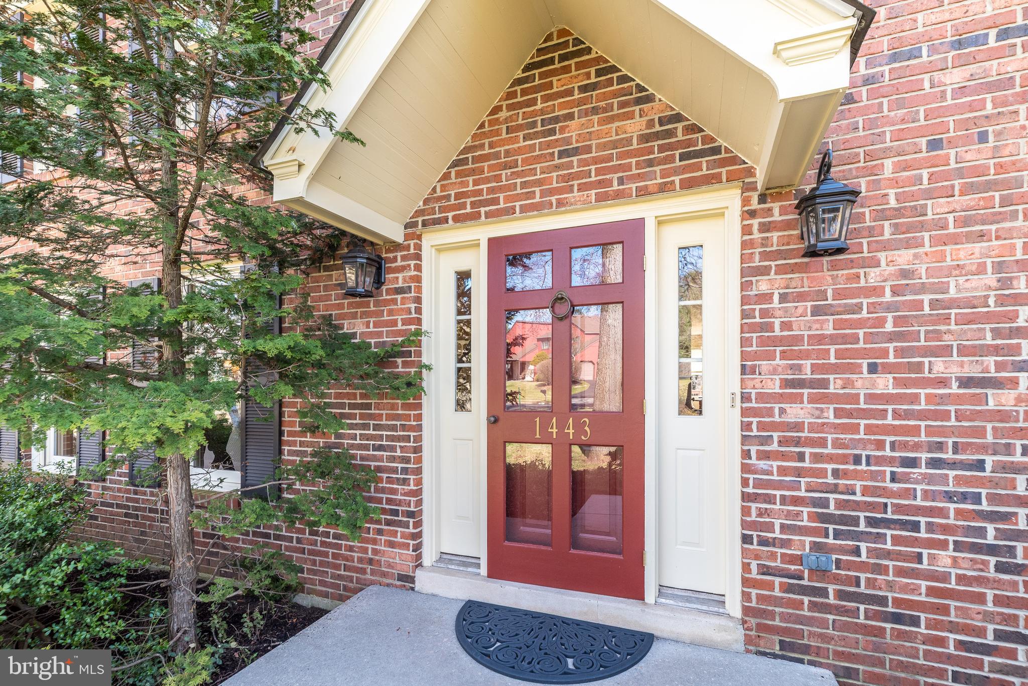 1443 Wynnemoor Way