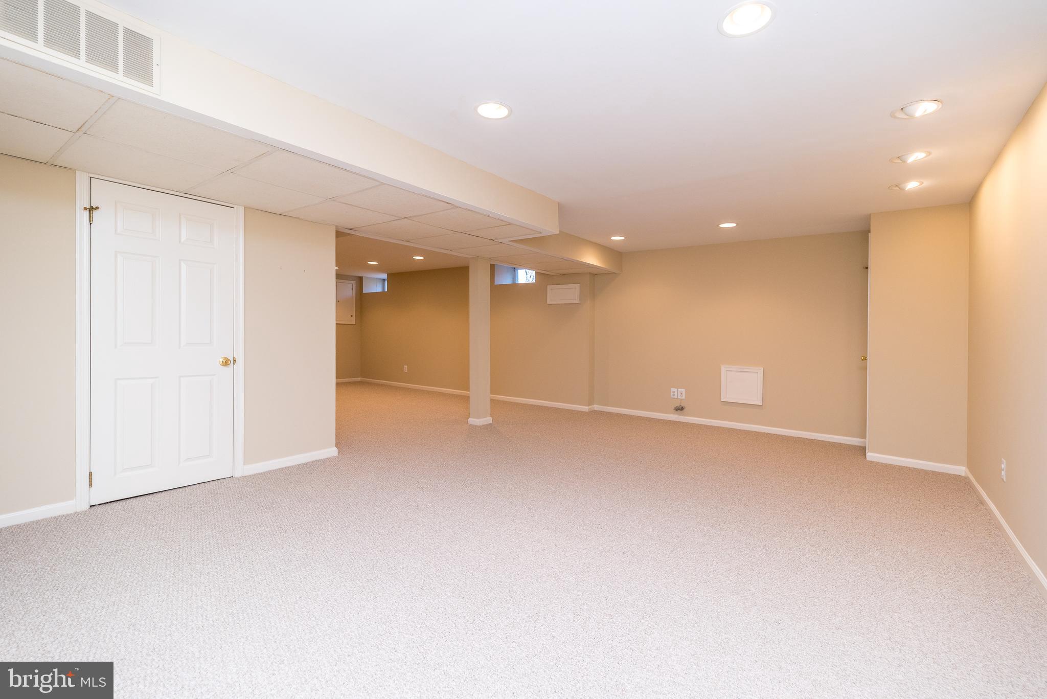 1443 Wynnemoor Way