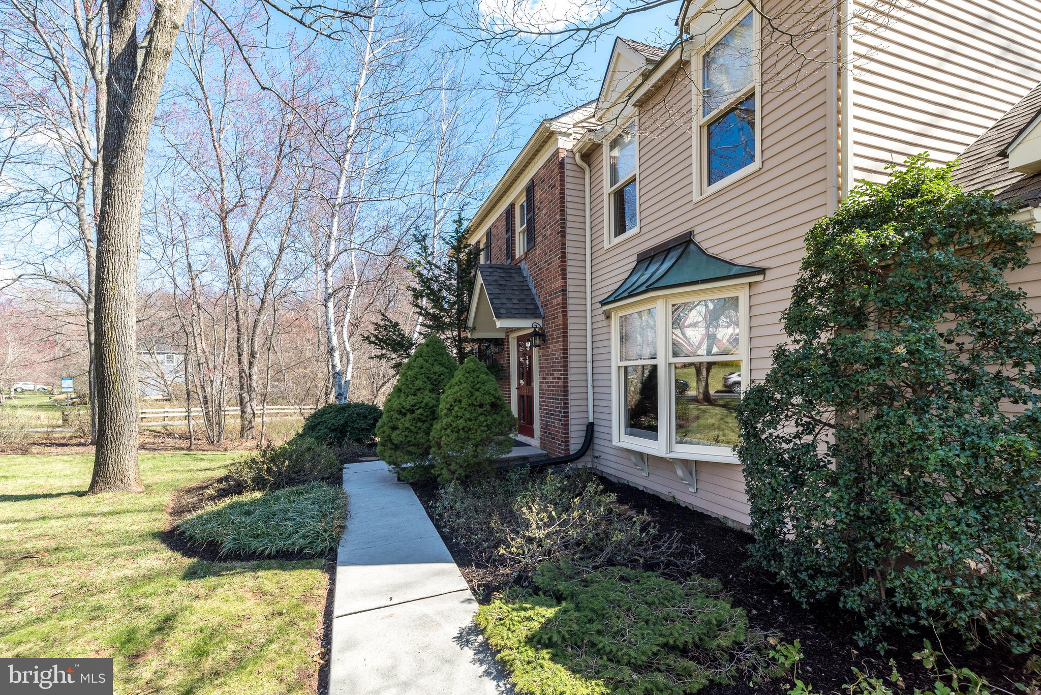 1443 Wynnemoor Way