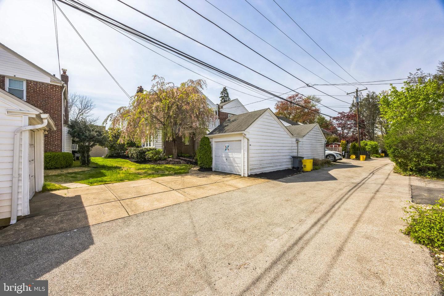 1409 Suffolk Ln