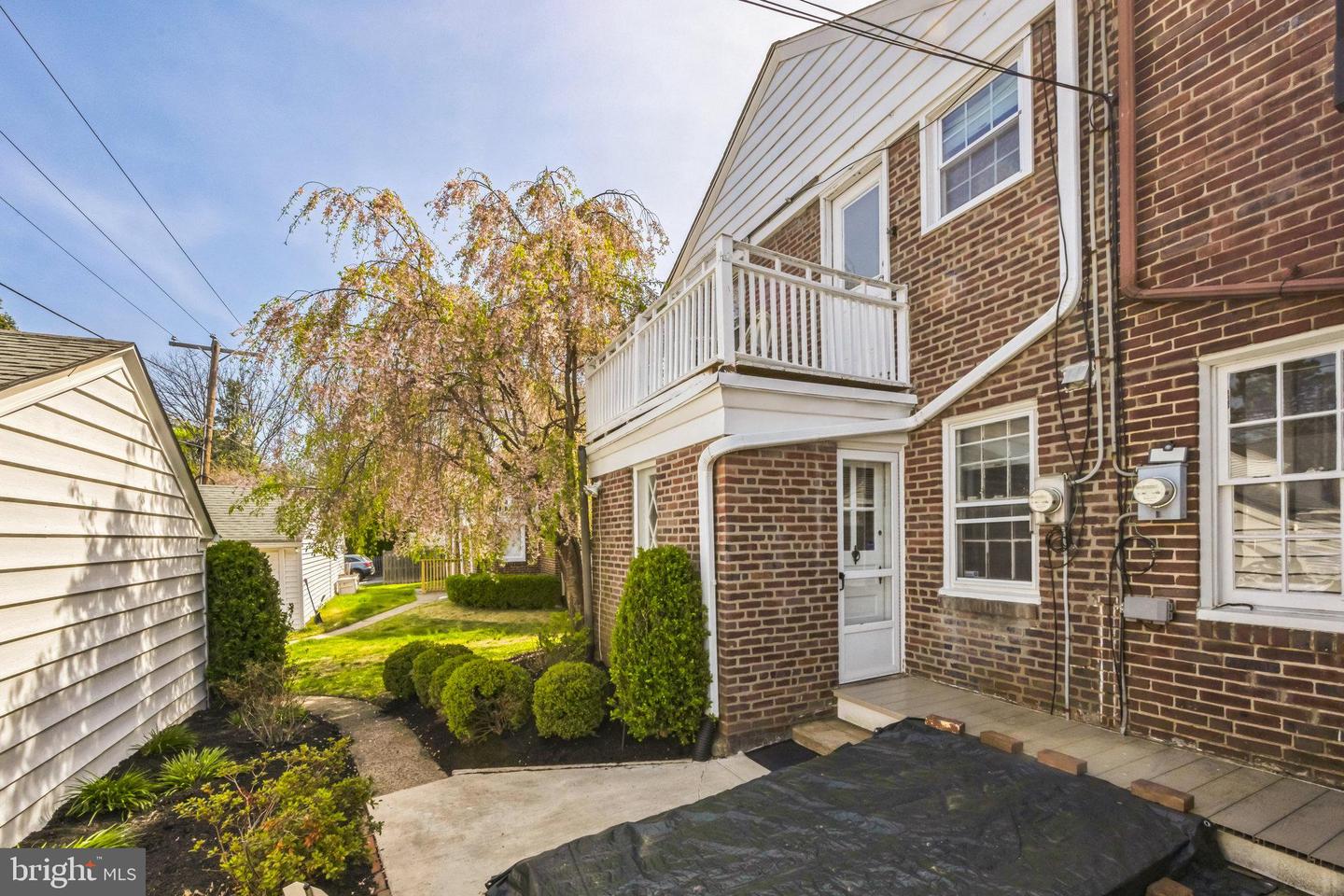 1409 Suffolk Ln