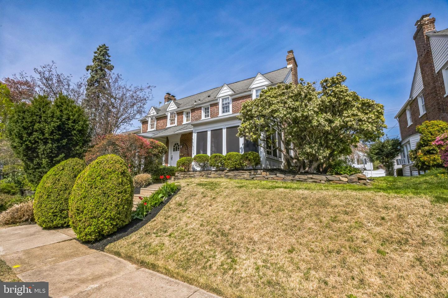 1409 Suffolk Ln
