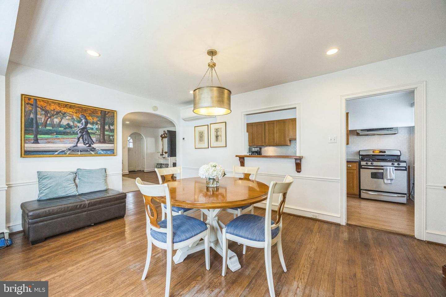 1409 Suffolk Ln