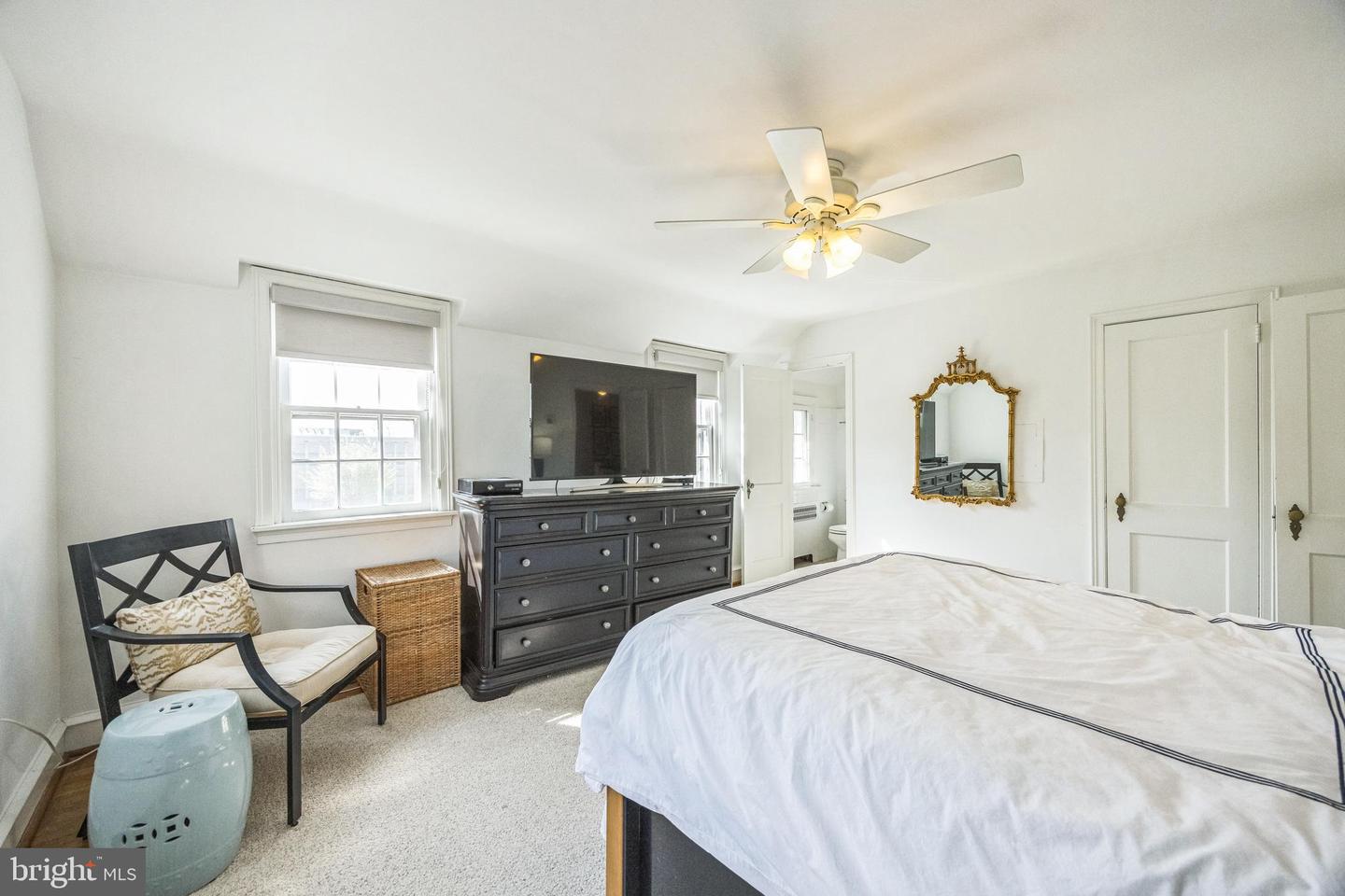 1409 Suffolk Ln