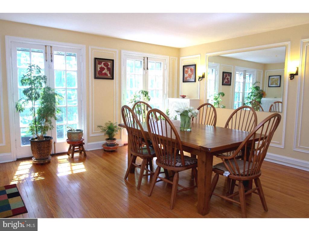 434 LEVERING MILL ROAD