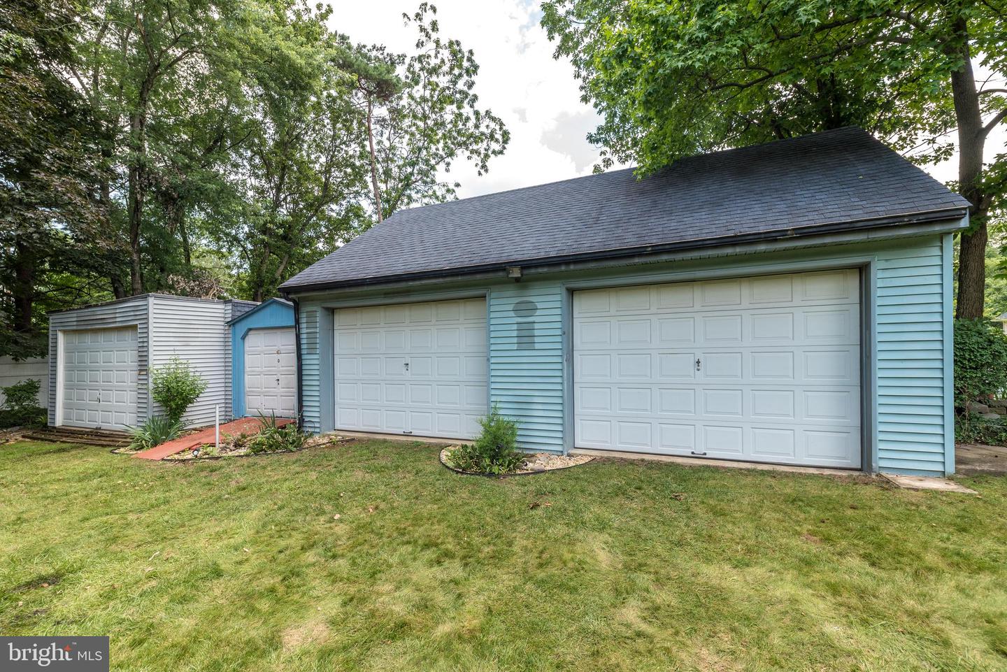 2545 Pioneer Rd