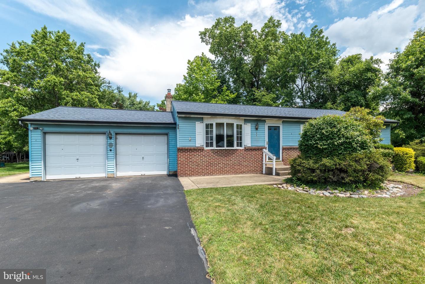 2545 Pioneer Rd