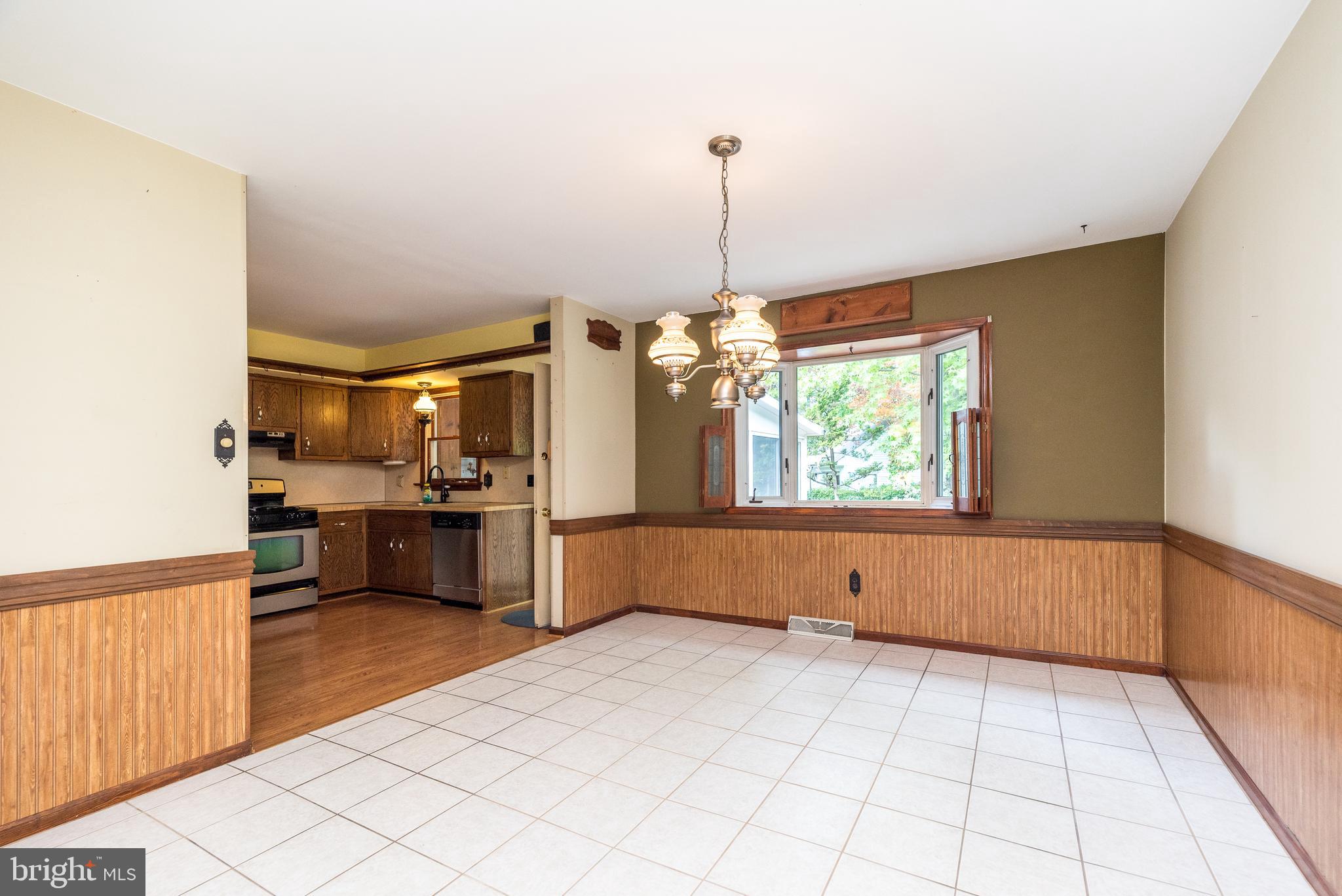 2545 Pioneer Rd
