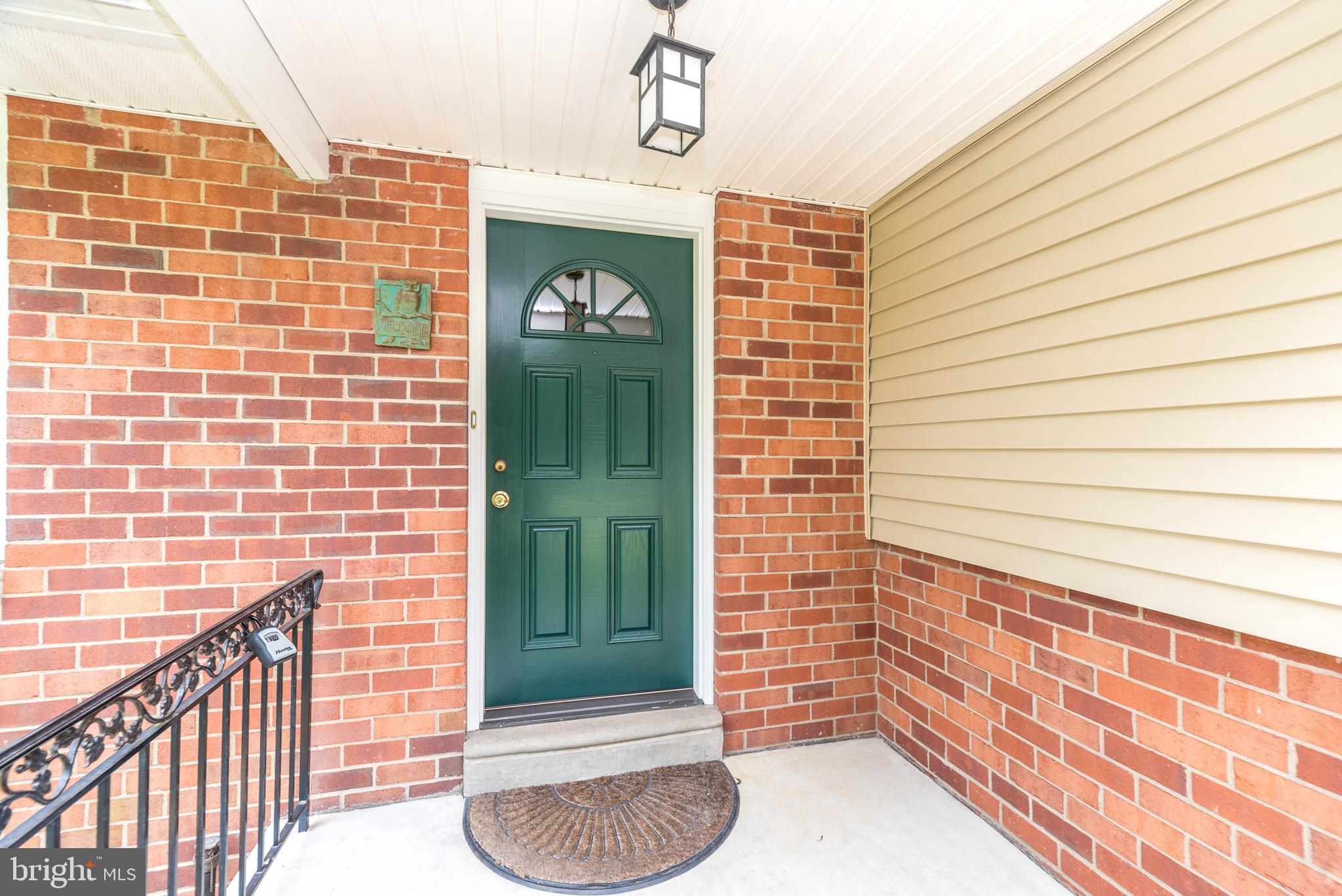 884 Parkwood Rd