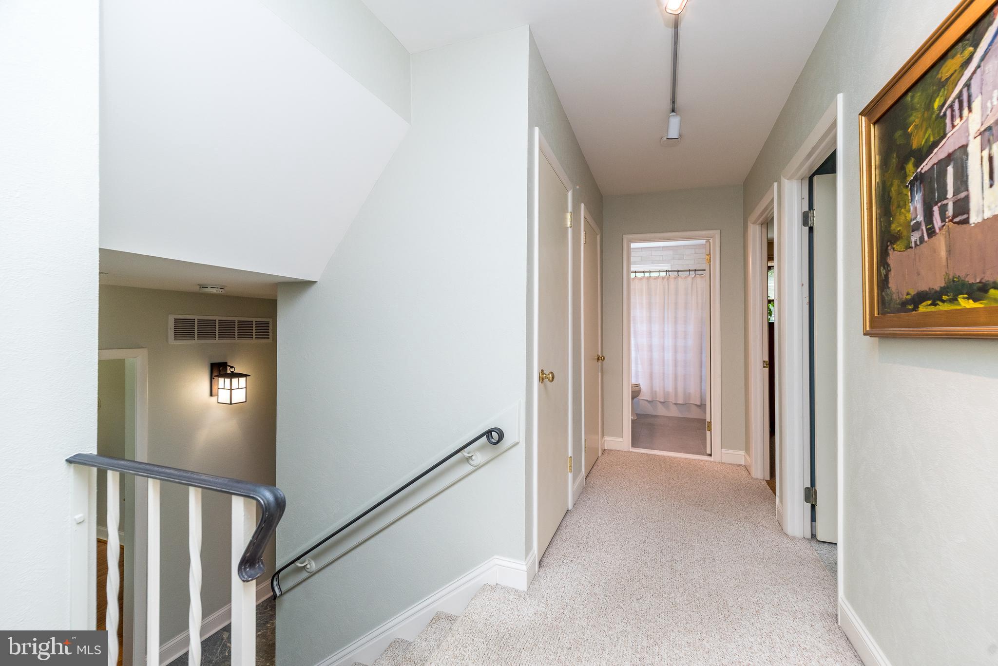 884 Parkwood Rd