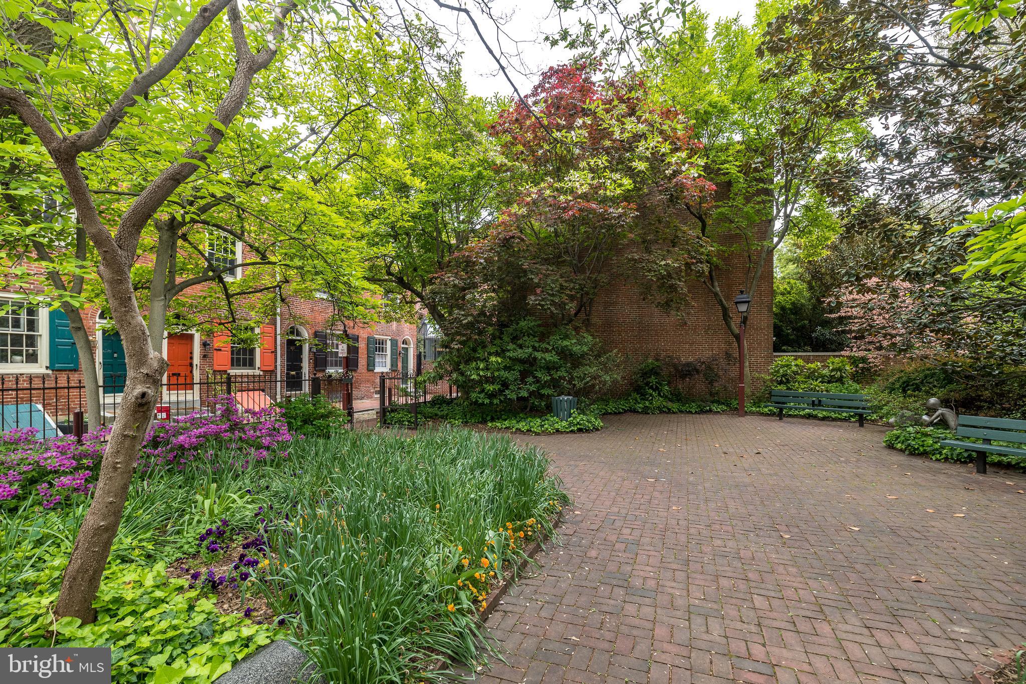 736 PINE STREET 38 I
