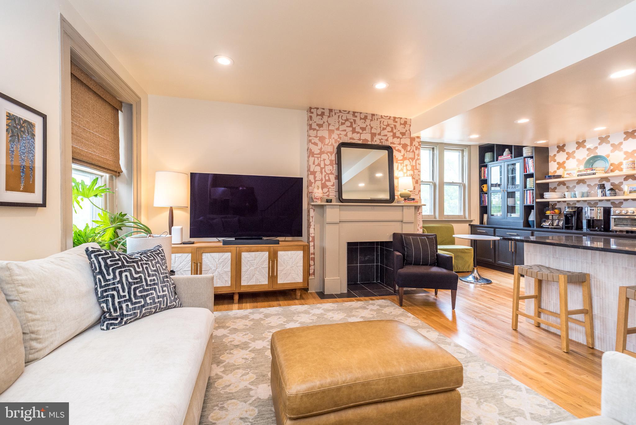 736 PINE STREET 38 I