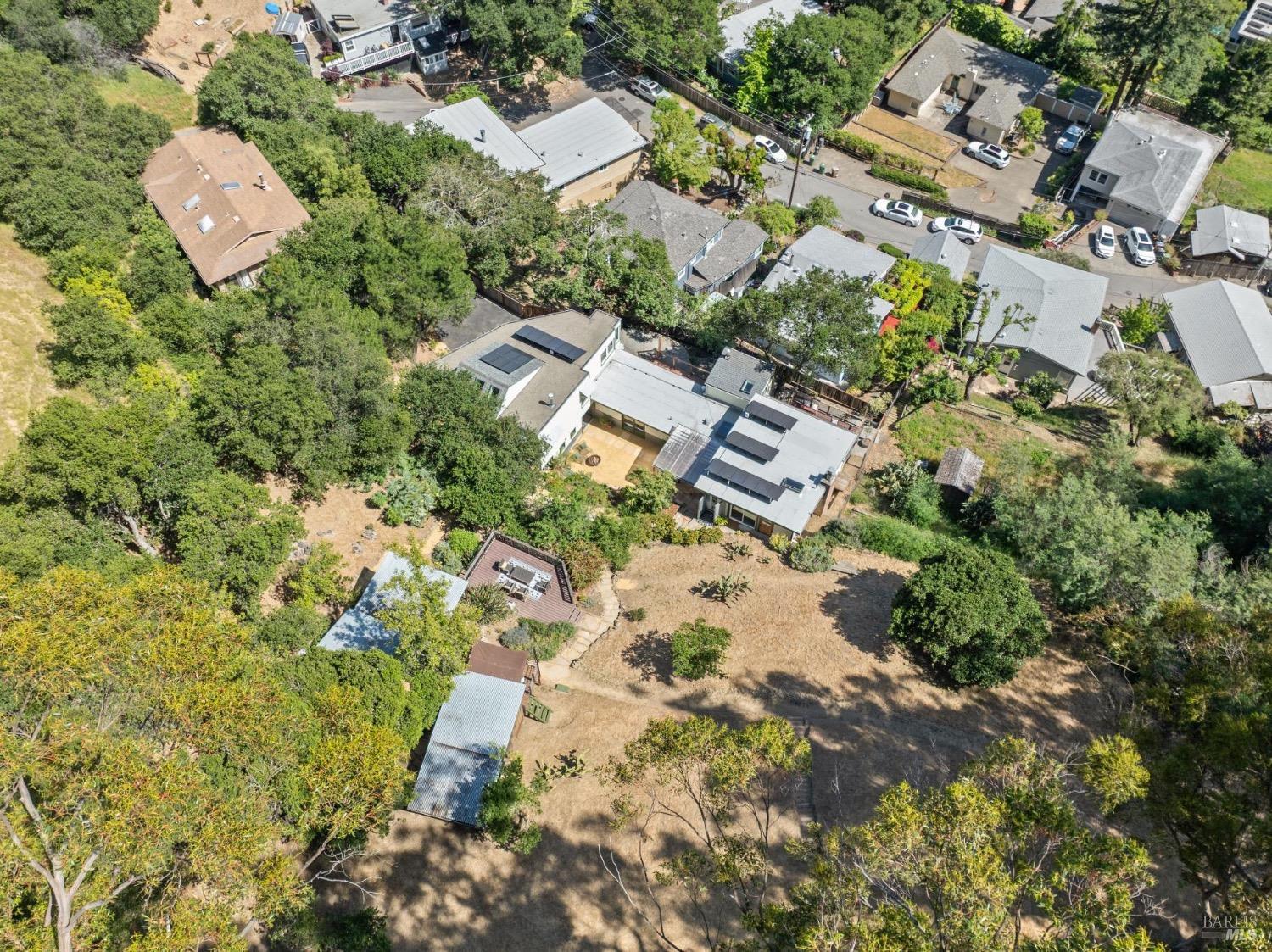 7 Upper Ridgeway Ave