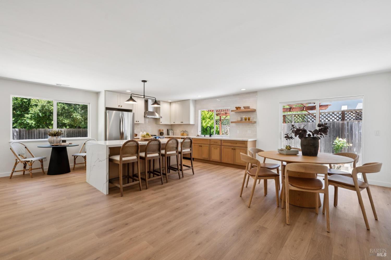 76 Santa Maria Dr