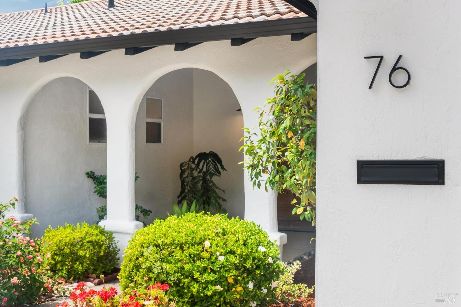 76 Santa Maria Dr