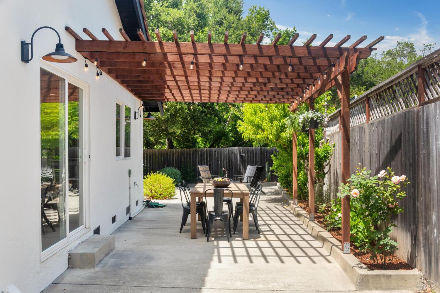 76 Santa Maria Dr