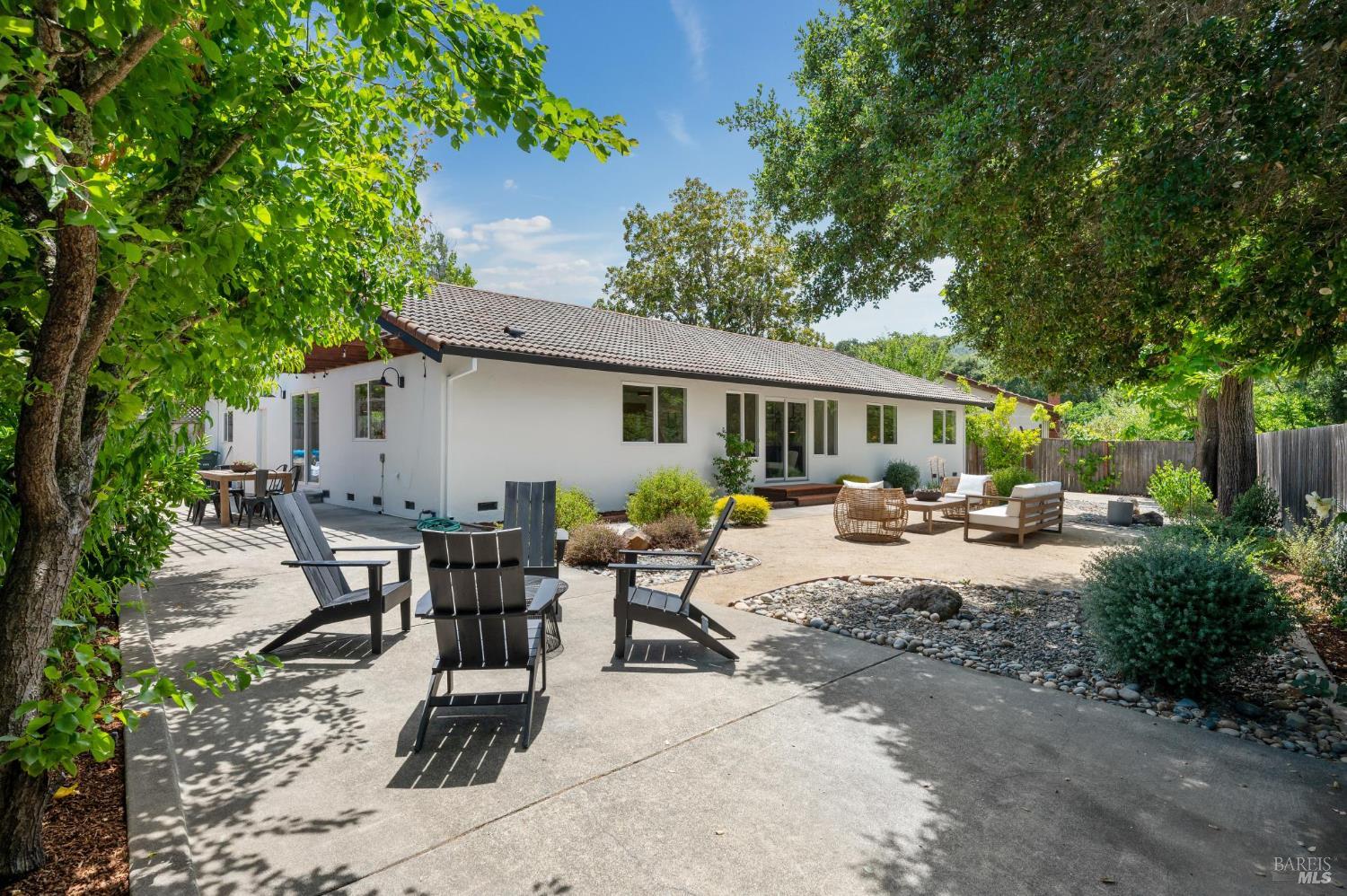76 Santa Maria Dr