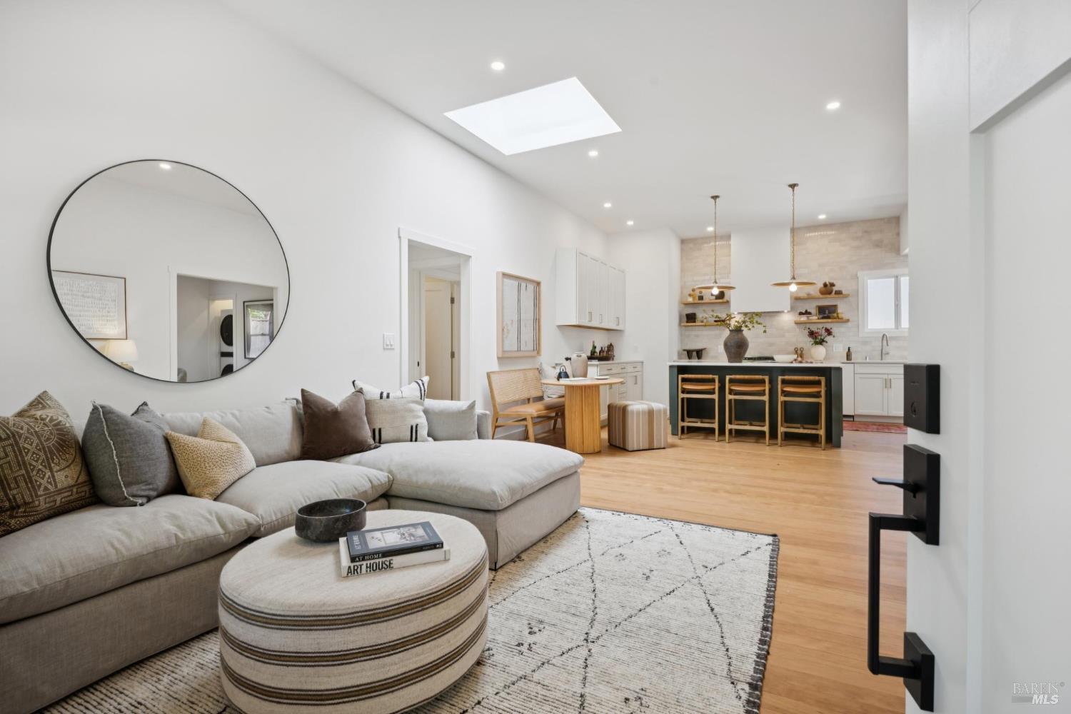 11 Stetson Ave