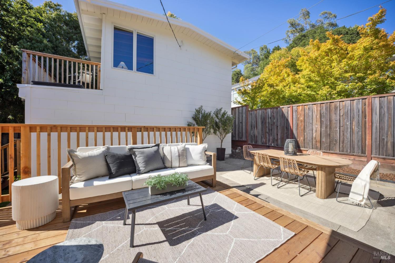 11 Stetson Ave