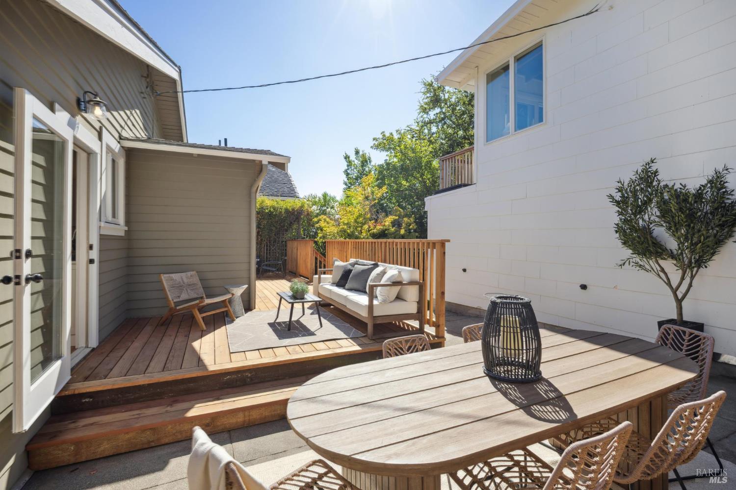 11 Stetson Ave