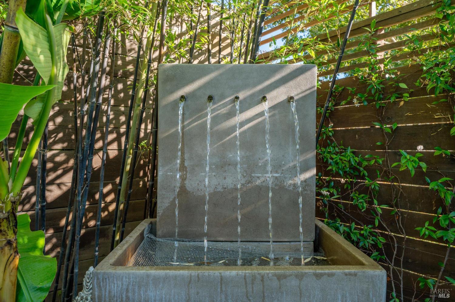 134 San Francisco Blvd