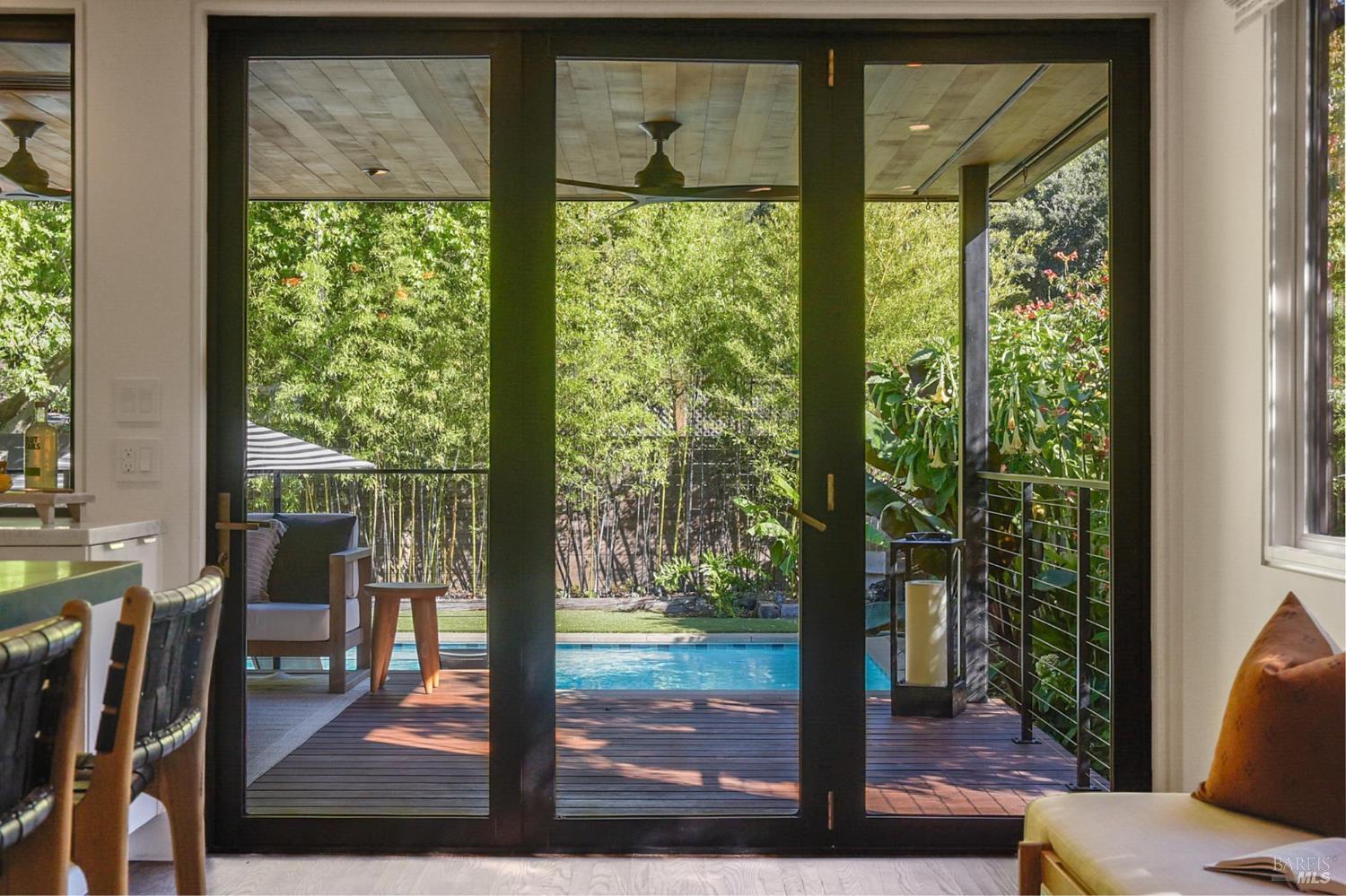 134 San Francisco Blvd