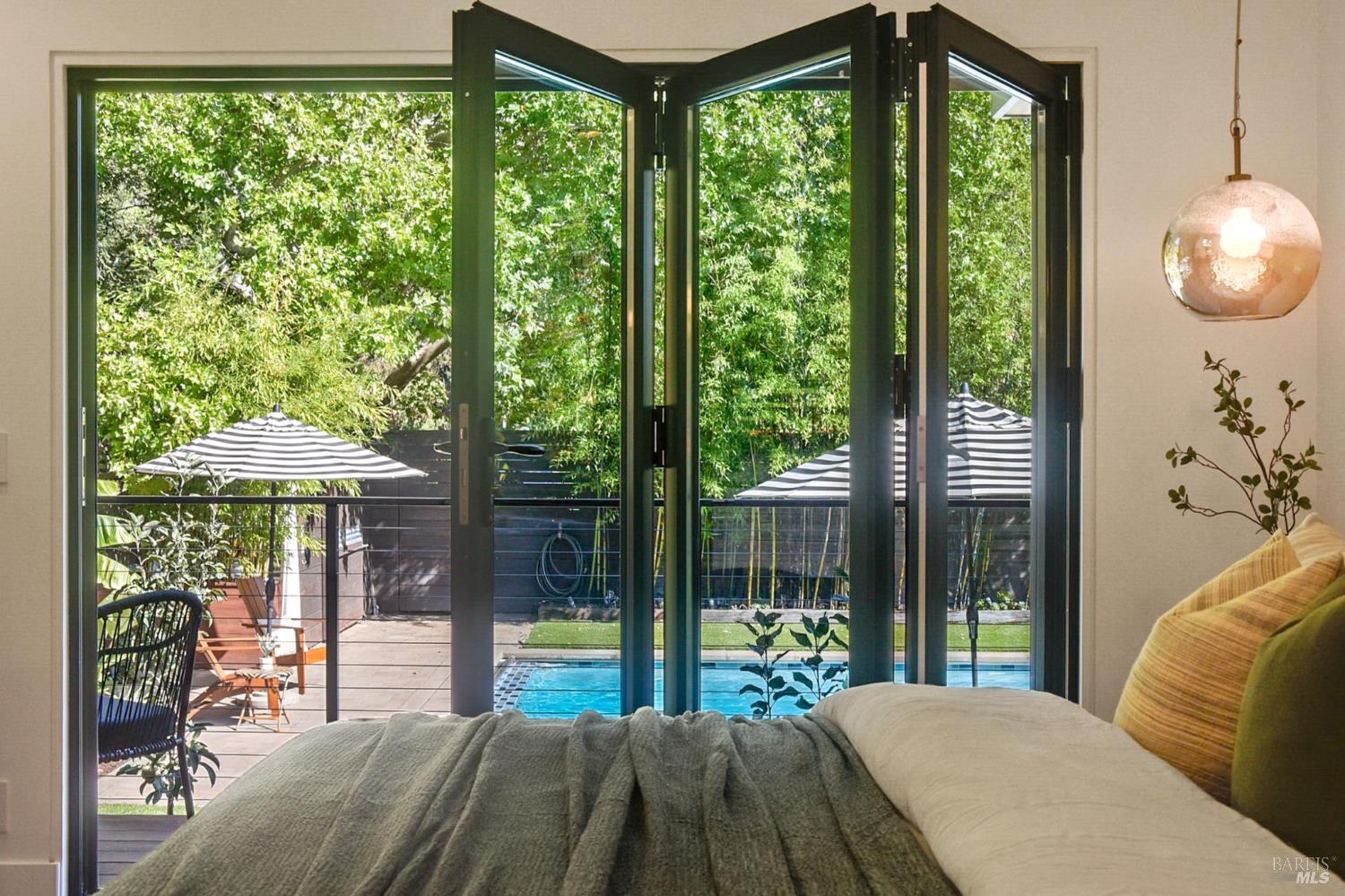 134 San Francisco Blvd