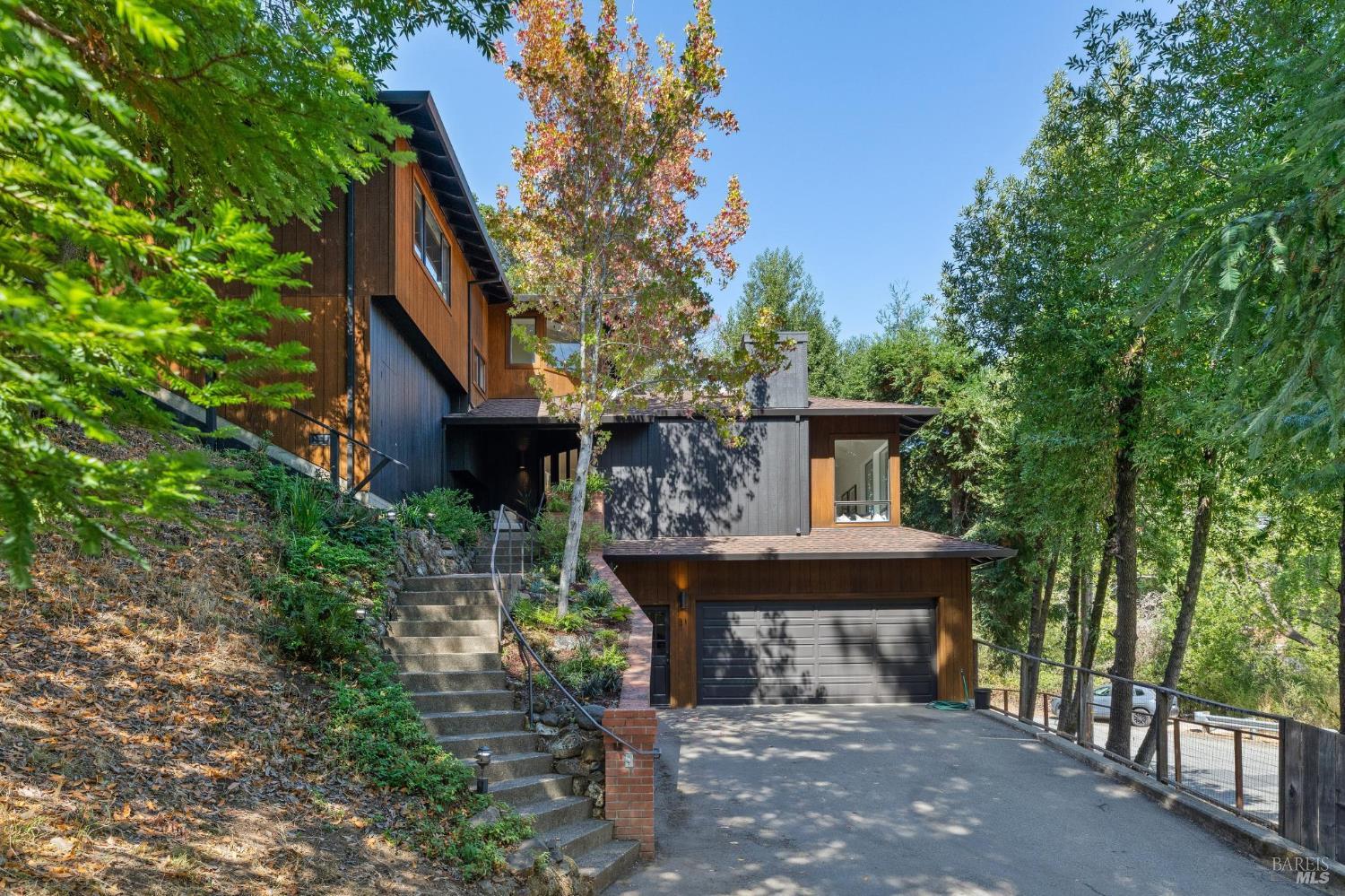 21 Raven Rd