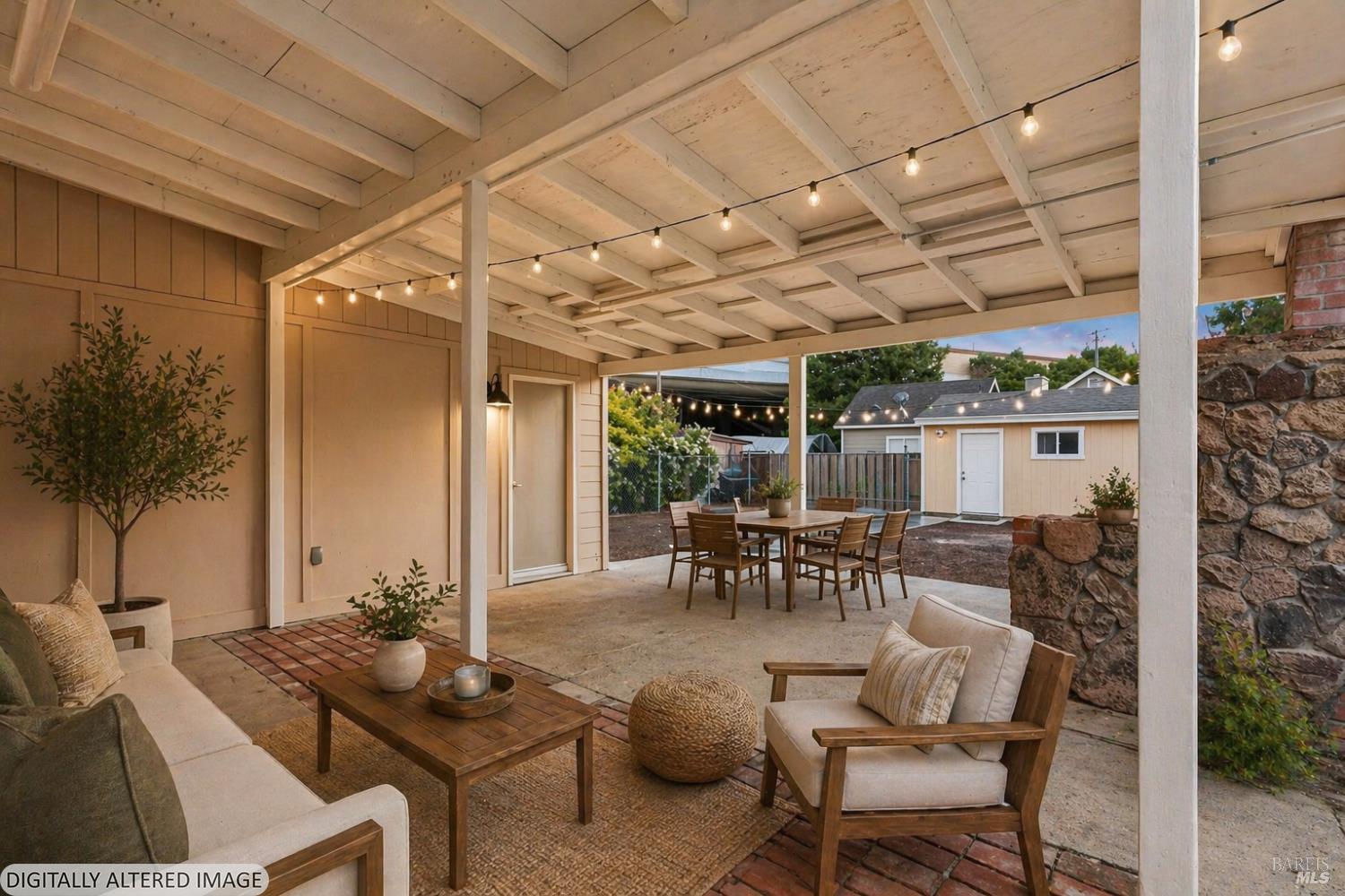 703 Lamont Avenue