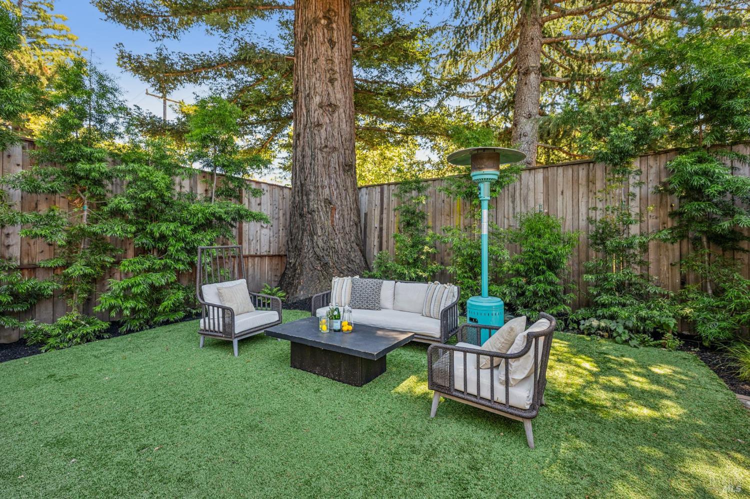 30 Karl Avenue