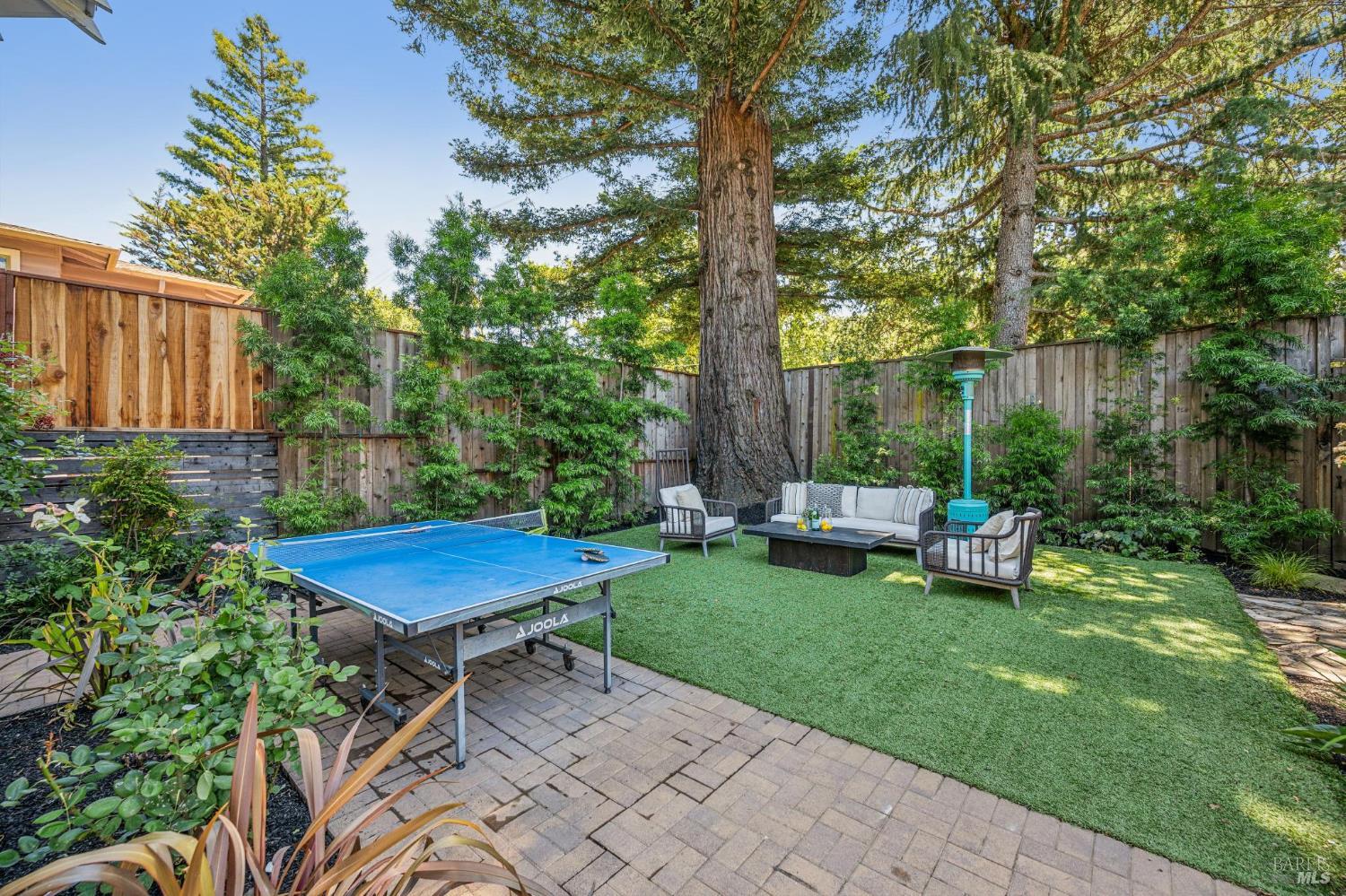 30 Karl Avenue