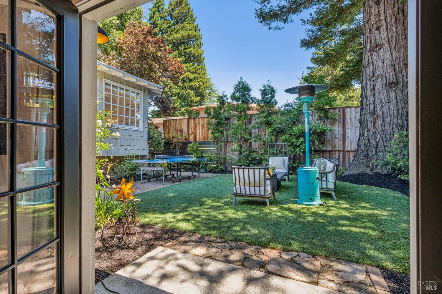 30 Karl Avenue
