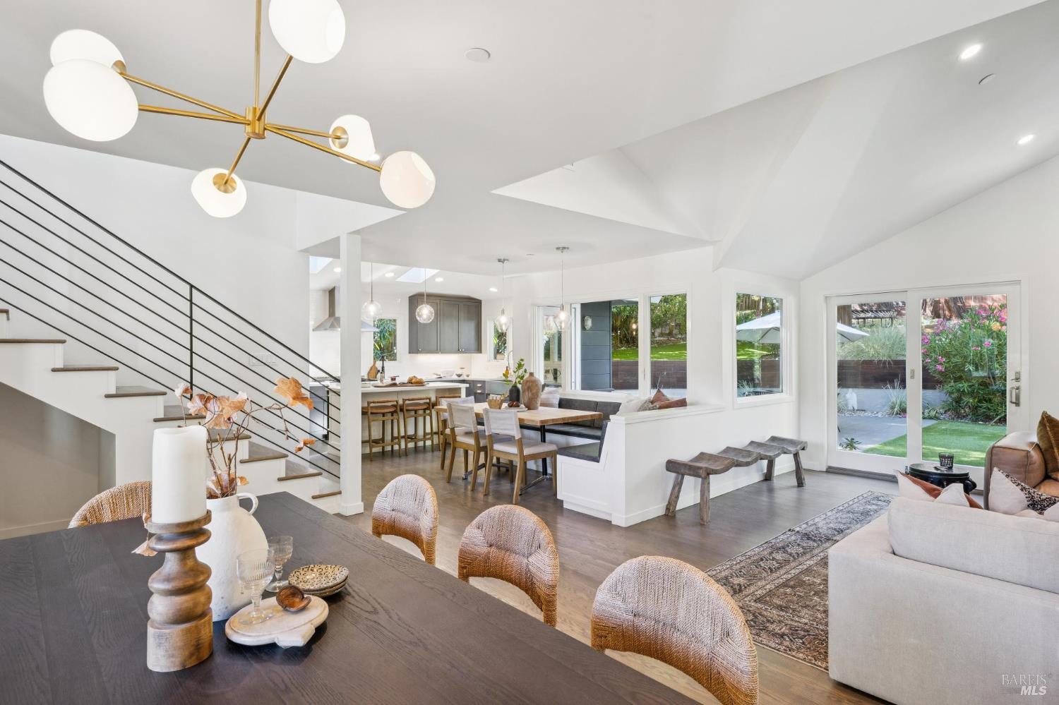 31 Crane Drive