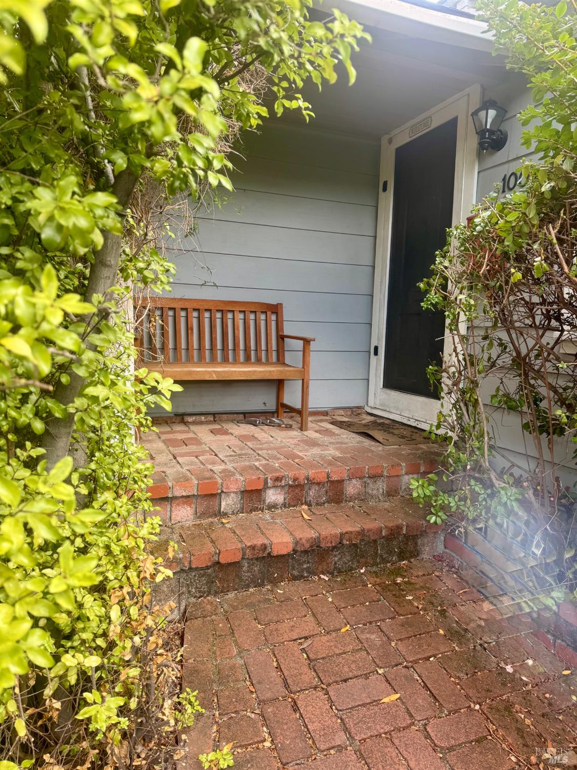100 Broadmoor Avenue