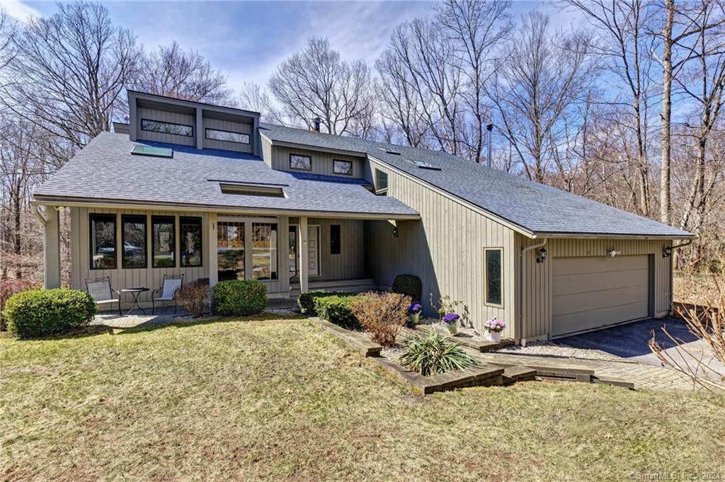 25 Eagle Rock Trail