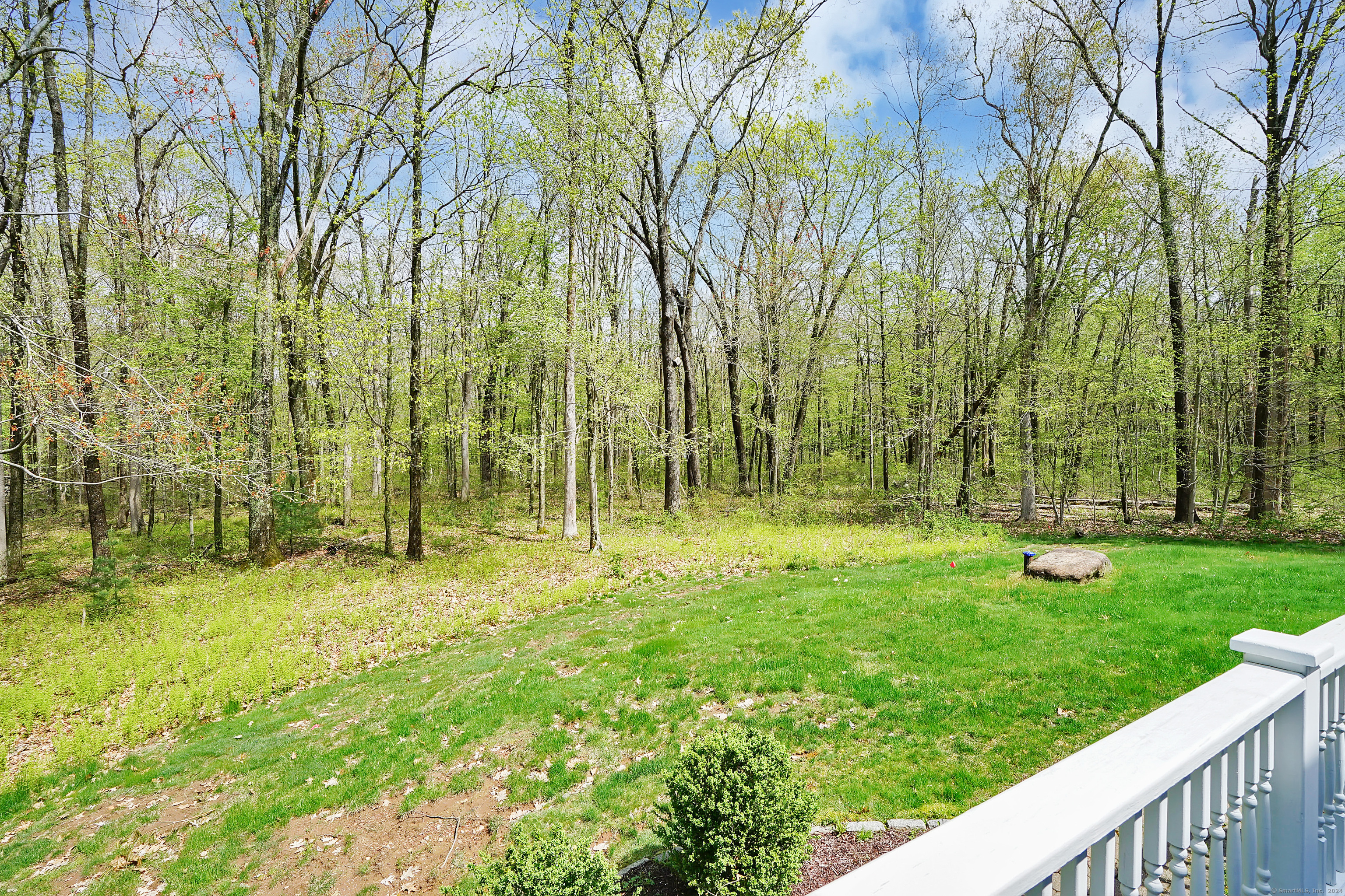 529 Eastbury Hill Road